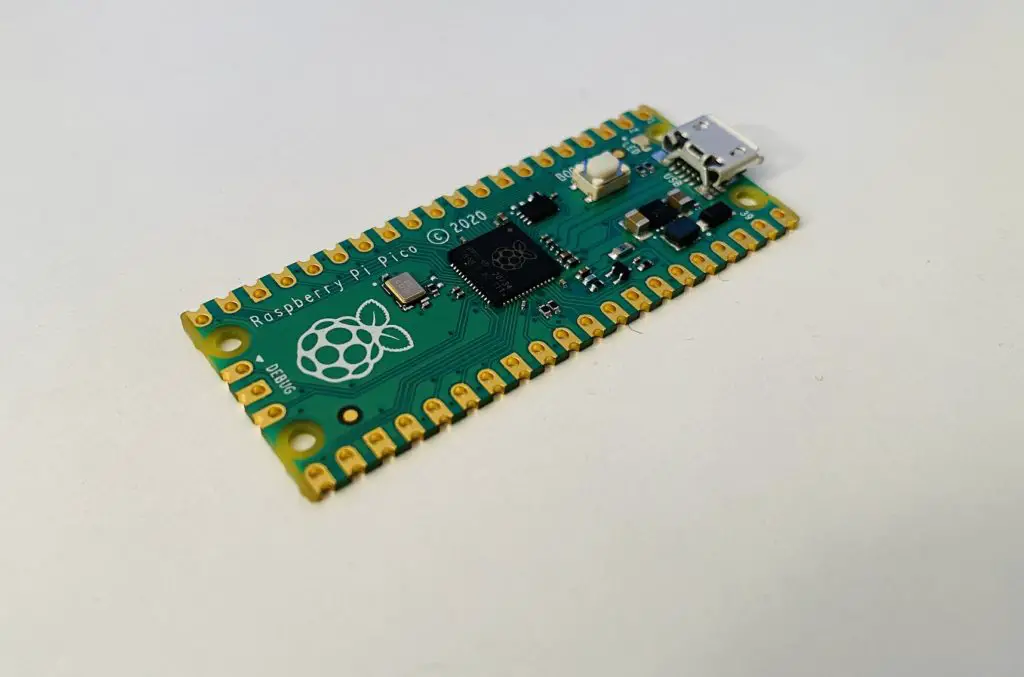Raspberry Pi Pico: Programmieren mit dem günstigen Mikrocontroller